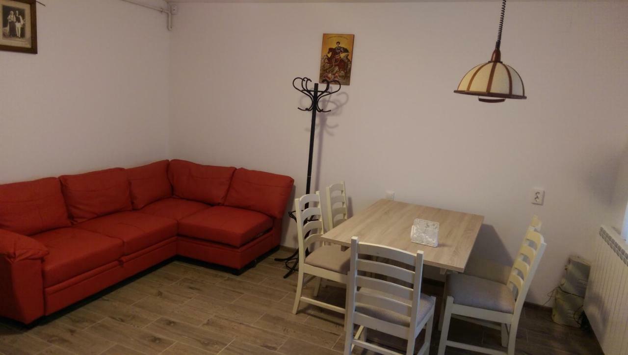 Aterman Apartment'S Sinca Veche Ngoại thất bức ảnh