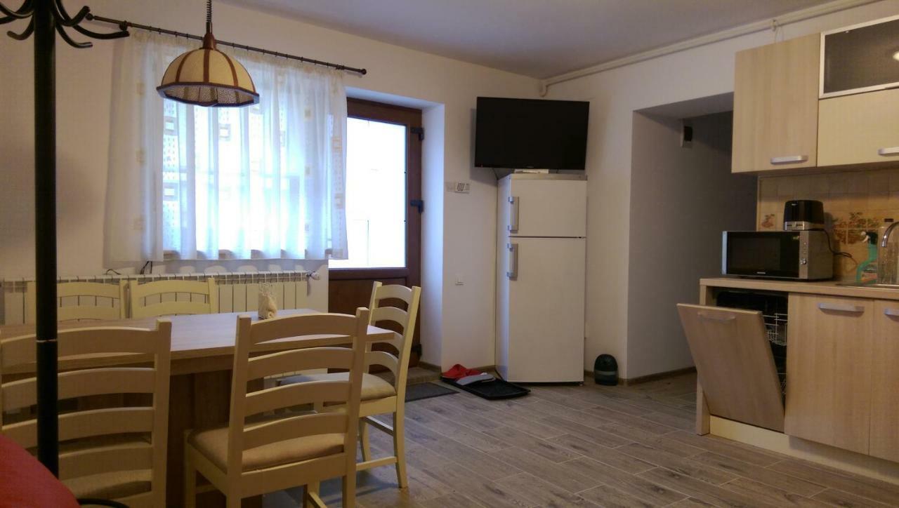 Aterman Apartment'S Sinca Veche Ngoại thất bức ảnh